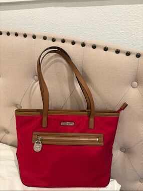 Michael Kors Kempton Nylon Medium